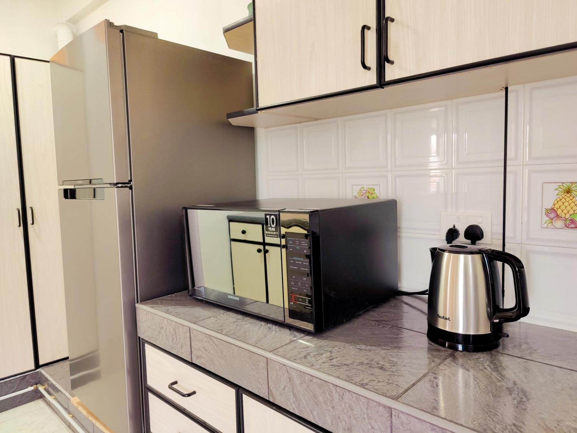 Flic-en-Flacq Fibonacci Beachfront Apartment מראה חיצוני תמונה